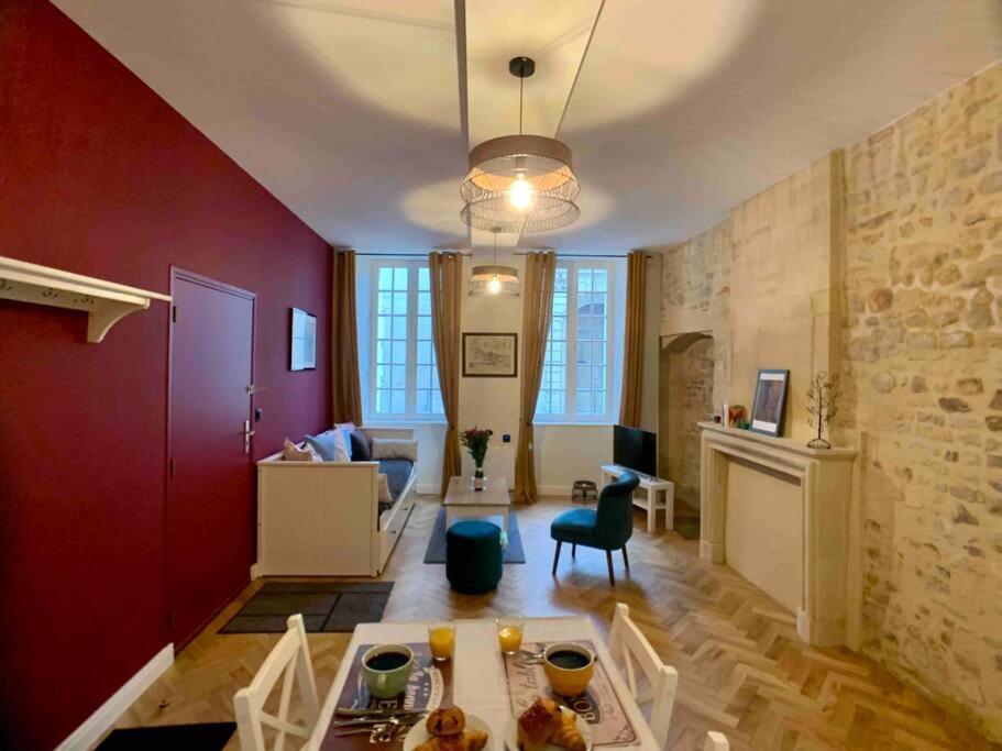 Hello Bayeux - Confort Dans Le Coeur De La Ville Экстерьер фото